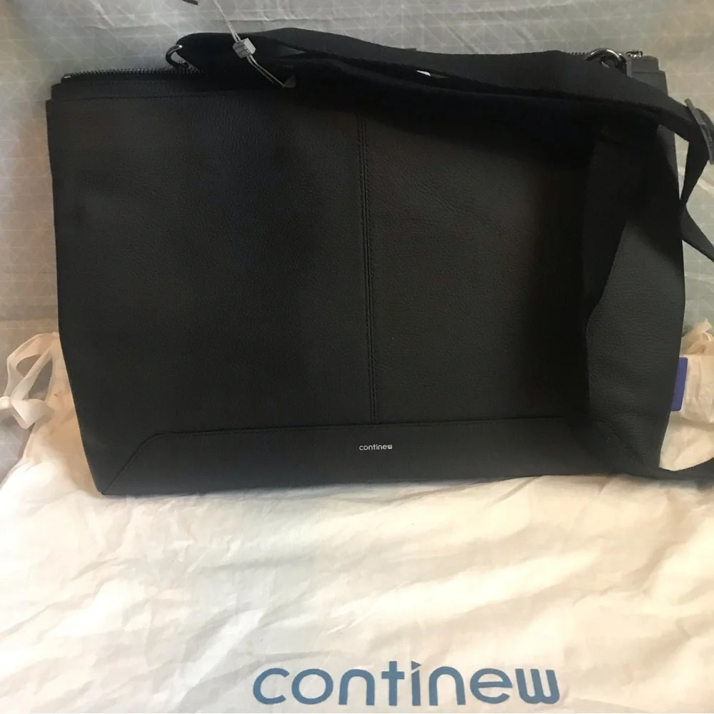 NWT Continew Airman Briefcase in‎ Black